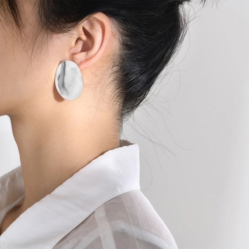 Bolt Oval Statement (Silver)