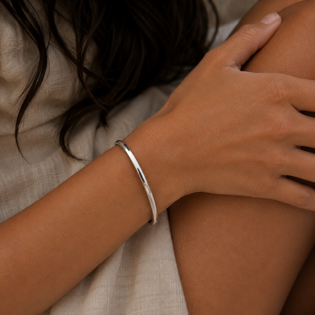 Classic Bangle 4MM