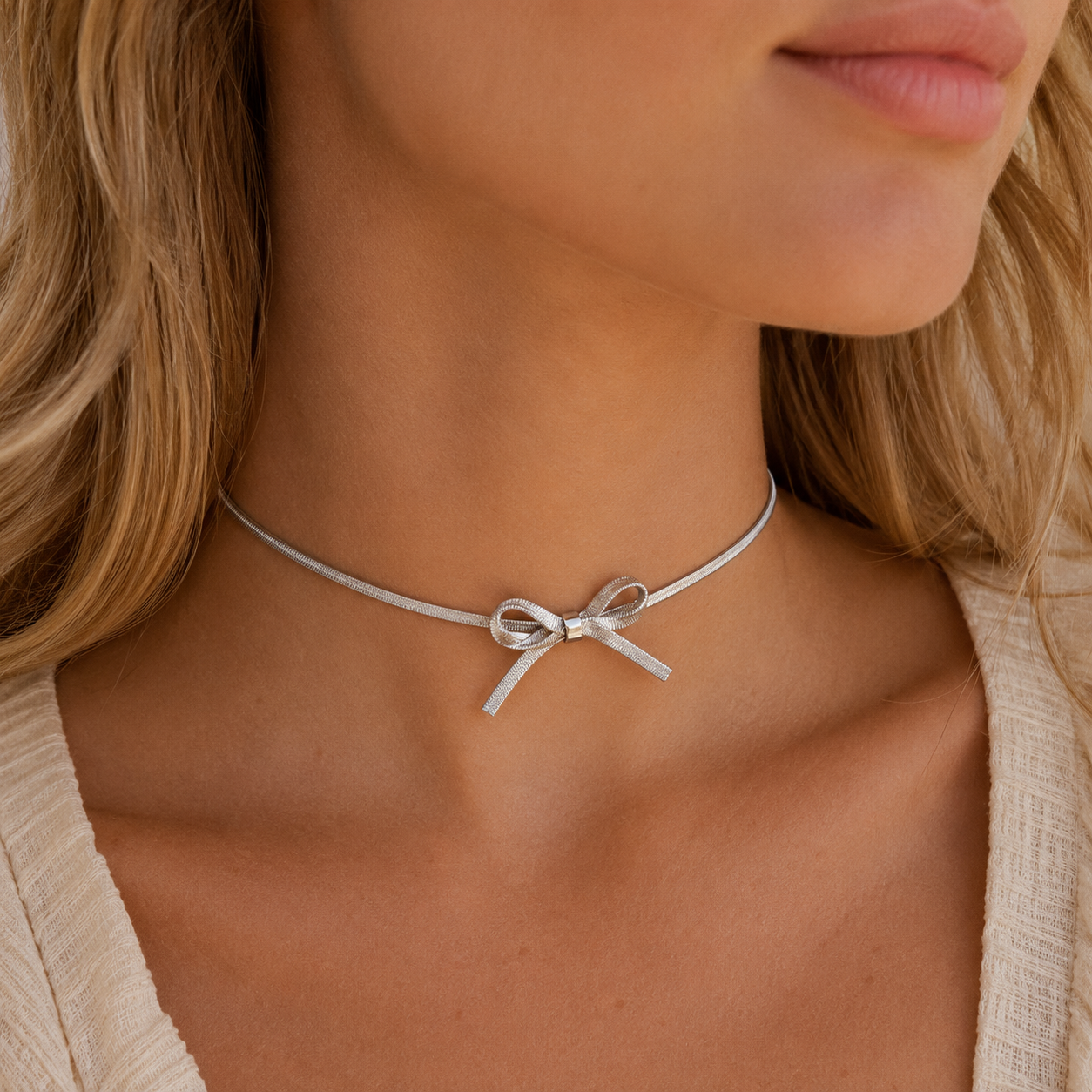 Bow Choker
